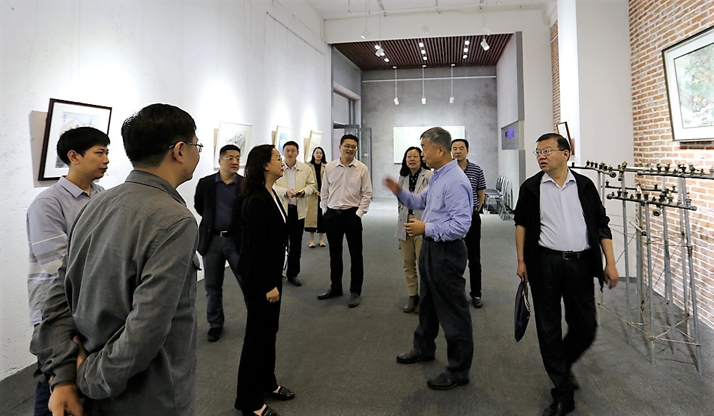 青海省廣播電影電視局局長申紅興一行調(diào)研山影集團(tuán) 青海省廣播電影電視局局長申紅興一行調(diào)研山影集團(tuán)