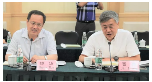 山影集團(tuán)召開(kāi)“影世界”項(xiàng)目首次國(guó)際咨詢會(huì)