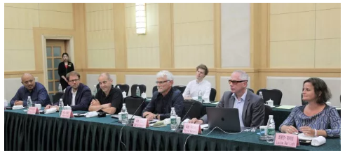 山影集團(tuán)召開(kāi)“影世界”項(xiàng)目首次國(guó)際咨詢會(huì)