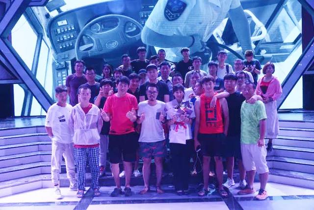 電影故事片《一路同行》順利殺青！